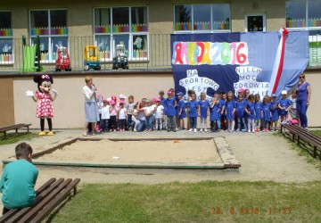 Powiększ obraz: VI PRZEDSZKOLNA FAMILIADA - "Na sportowo jest zdrowo, Niech MOC ZDROWIA będzie Z TOBĄ".