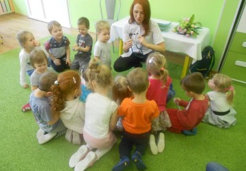 Powiększ obraz: "W zdrowym ciele - zdrowy duch" - wizyta pediatry 