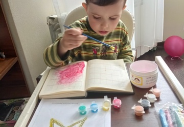 Powiększ obraz: PRACA ZDALNA MALUSZKI