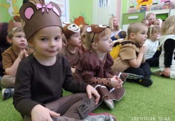 Powiększ obraz: OBCHODZIMY DZIEŃ PLUSZOWEGO MISIA
