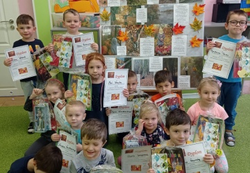 Powiększ obraz: ROZSTRZYGNIĘCIE JESIENNEGO KONKURSU FOTOGRAFICZNEGO