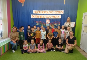 Powiększ obraz: OGÓLNOPOLSKI DZIEŃ GŁOŚNEGO CZYTANIA - STARSZAKI