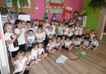 Powiększ obraz: "Rośnij zdrowo - na sportowo" - obchodzimy Światowy Dzień Przedszkolaka