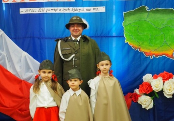 Powiększ obraz: 