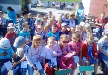 Powiększ obraz: FESTYN w SOSW nr 1 w Przemyślu - 29.05.2013r.