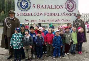 Powiększ obraz: Wycieczka do 5 Batalionu Strzelców Podhalańskich