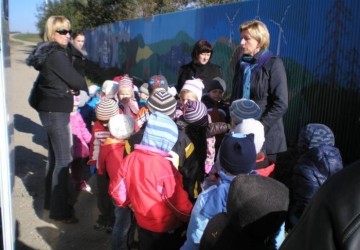 Powiększ obraz: Wycieczka do schroniska dla zwierząt w Orzechowcach- 17.10.2011r.