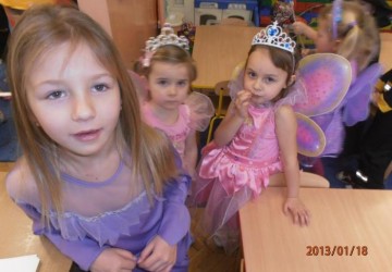 Powiększ obraz: KARNAWAŁ 2013 z udziałem prowadzącego Pana Wodzireja - 18.01.2013r.