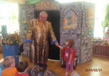 Powiększ obraz: Magiczny Alladyn z Krakowa - teatrzyk