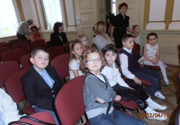 Powiększ obraz: V Przegląd Piosenki Dziecięcej w Szkole Muzycznej w Przemyślu