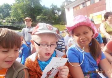 Powiększ obraz: Z wizytą w SOSW Nr 1 - festyn integracyjny
