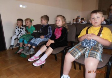 Powiększ obraz: PRZEDSZKOLNE PREZENTACJE ARTYSTYCZNE - eliminacje-05.06.2013r.