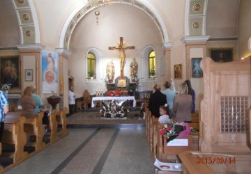 Powiększ obraz: Msza Święta z okazji nowego roku szkolnego 2015/2016