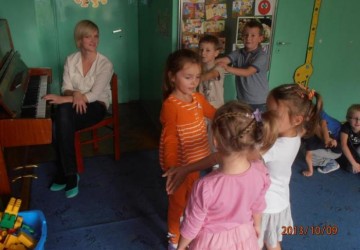 Powiększ obraz: Zajęcia dodatkowe w naszym przedszkolu