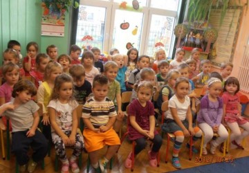 Powiększ obraz: Teatrzyk pt. 