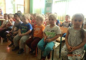 Powiększ obraz: Gościmy Teatr Lalek 
