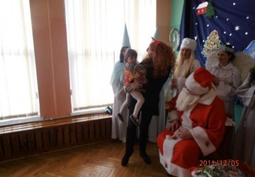 Powiększ obraz: Spotkanie ze św. Mikołajem 05.12.2011r.