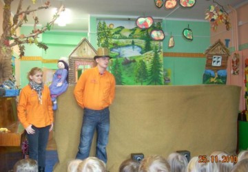 Powiększ obraz: Teatrzyk pt.